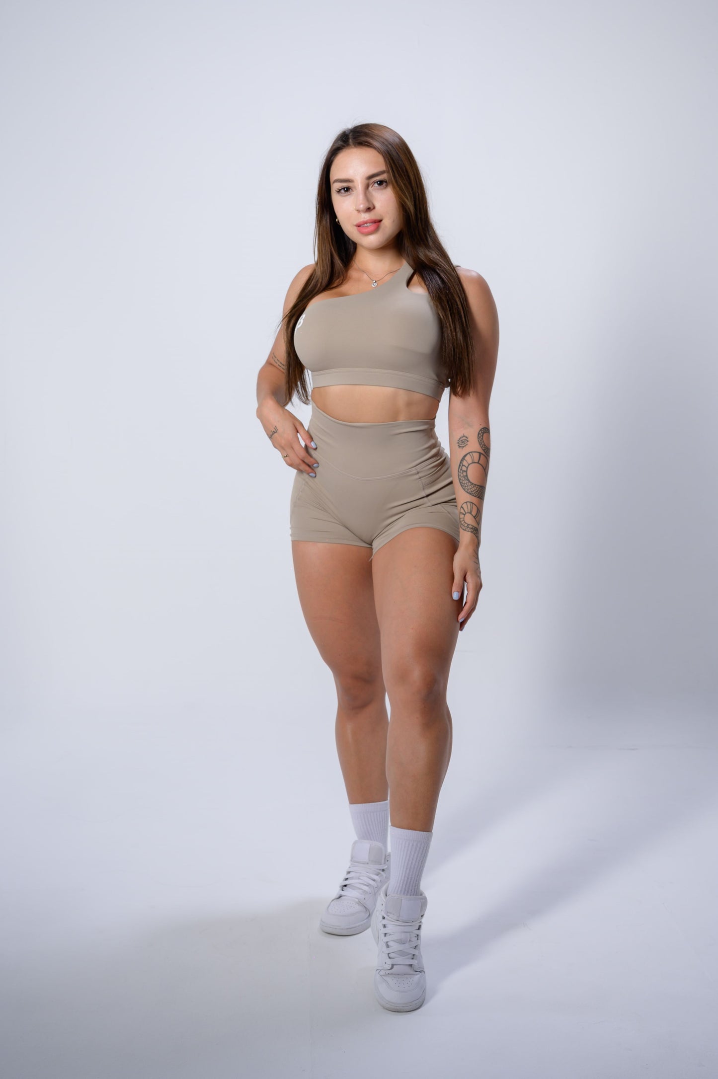 ONE SHOULDER BUTT SHORTS SET